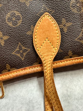 Authentic Louis Vuitton Monogram Neverfull PM