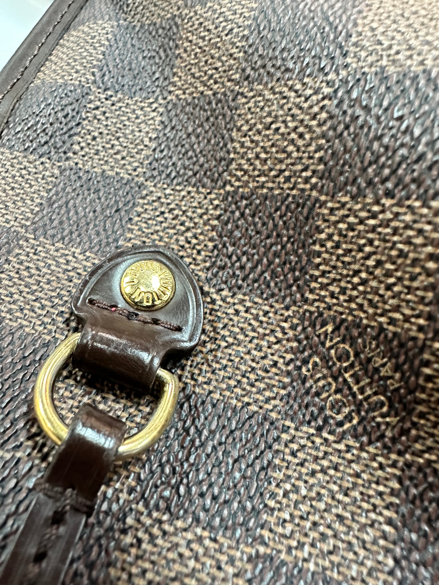 Authentic Louis Vuitton Neverfull MM Damier Ebene – Relics to