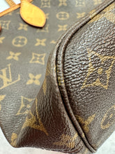 Authentic Louis Vuitton Monogram Neverfull PM