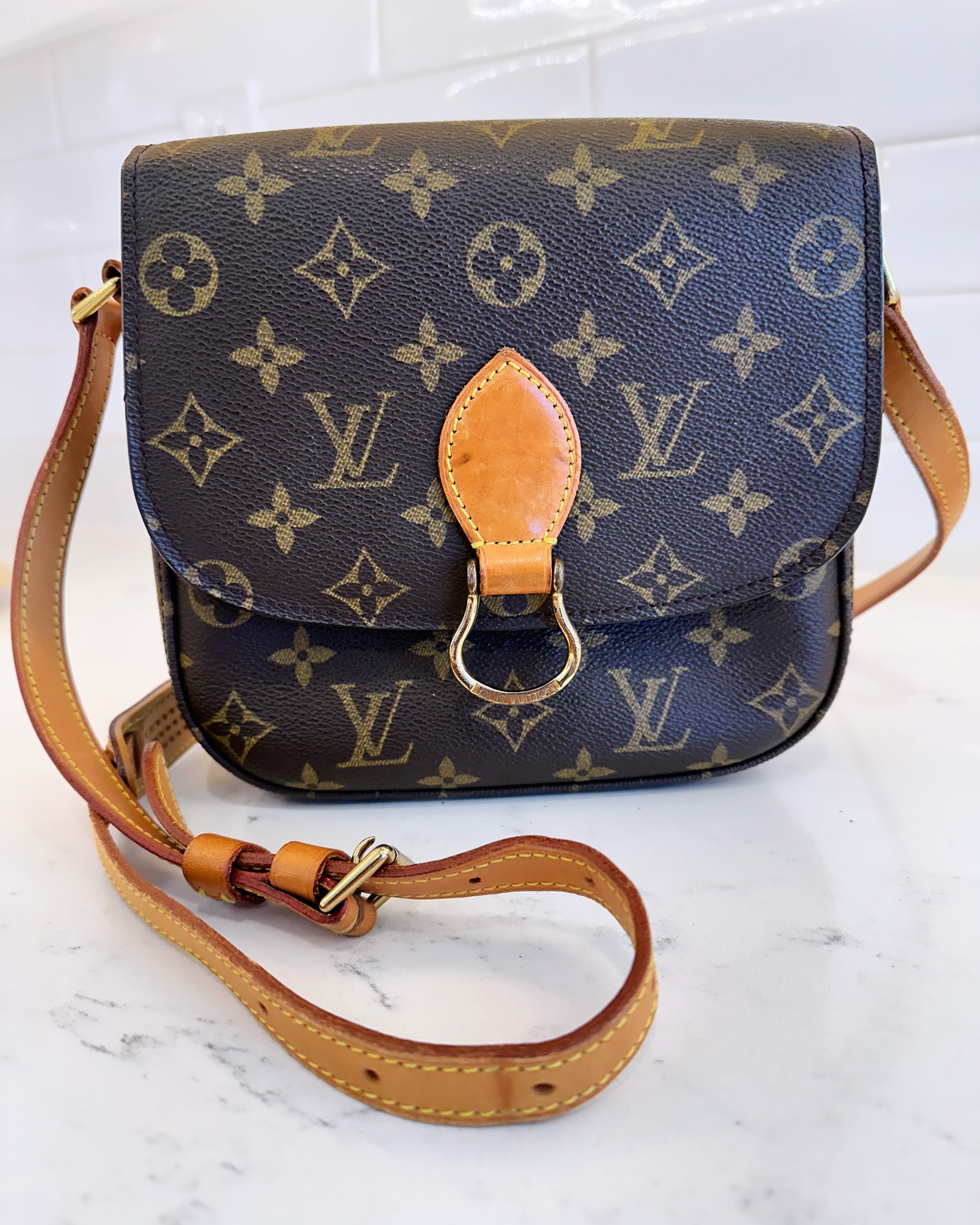 LOUIS VUITTON Monogram Saint Cloud GM Shoulder Bag lV Vintage Cross body  Authentic