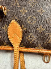 Authentic Louis Vuitton Monogram Neverfull PM