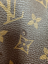 Authentic Louis Vuitton Monogram Neverfull PM