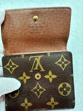 Authentic Louis Vuitton Monogram Elise Compact Wallet