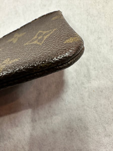 Authentic Louis Vuitton Monogram Key Pouch