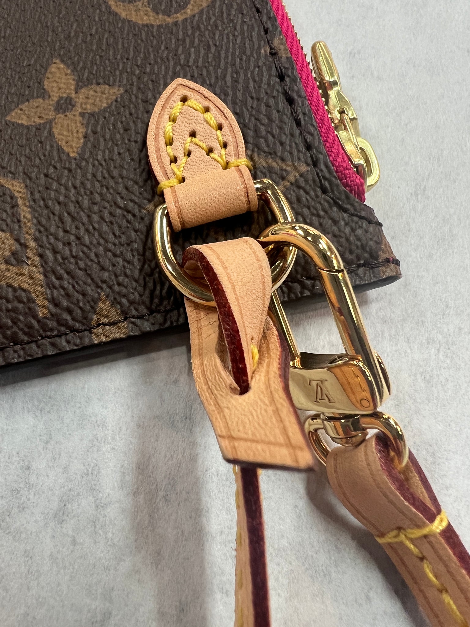 Louis Vuitton Buckle Shoulder Bags for Women, Authenticity Guaranteed