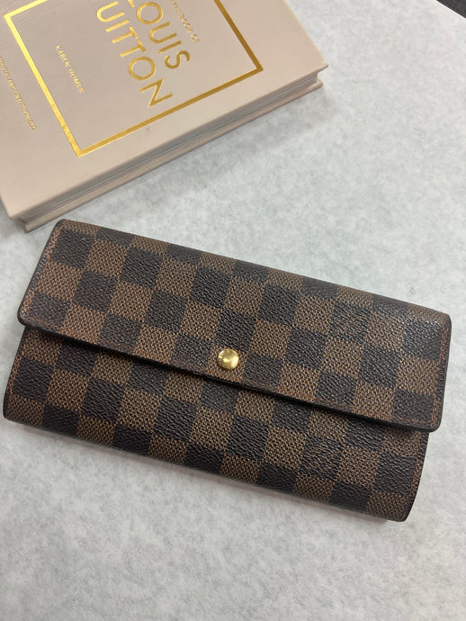 Authentic Louis Vuitton Damier Portefeuille Sarah Wallet