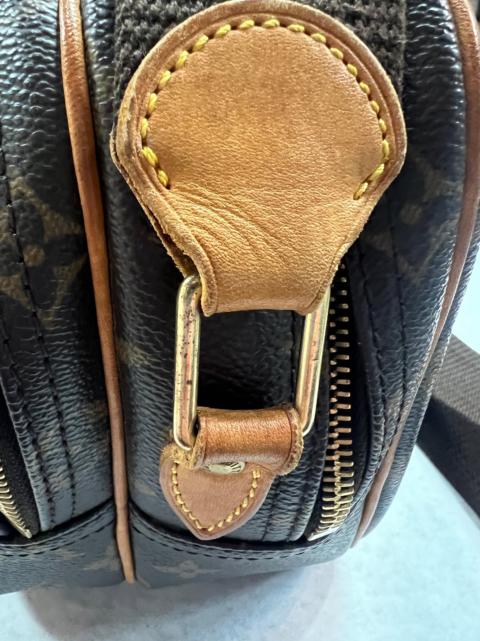 Louis Vuitton Class Monogram Reporter PM Messenger Bag – Italy Station