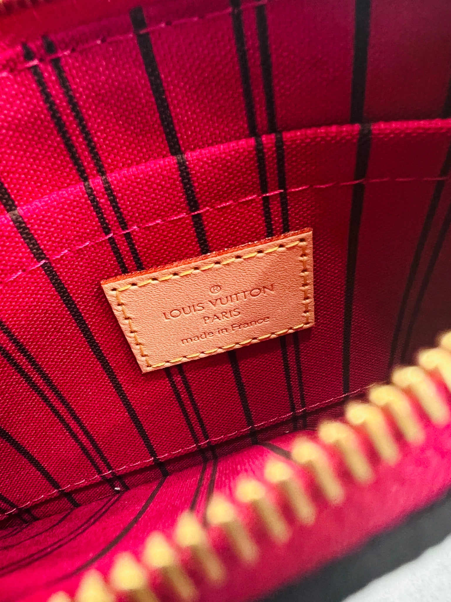 Authentic Louis Vuitton PM Neverfull Pouch