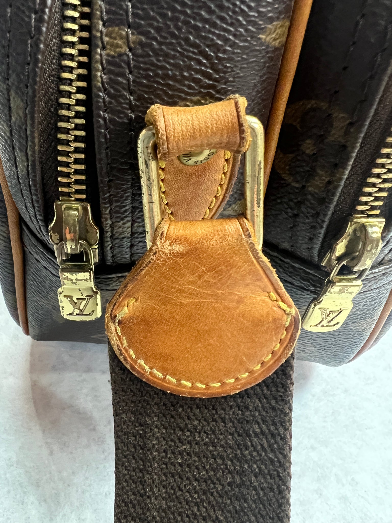 Louis Vuitton Monogram Reporter PM – THE BAG