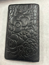 Authentic Chanel Camelia Wallet w/Box