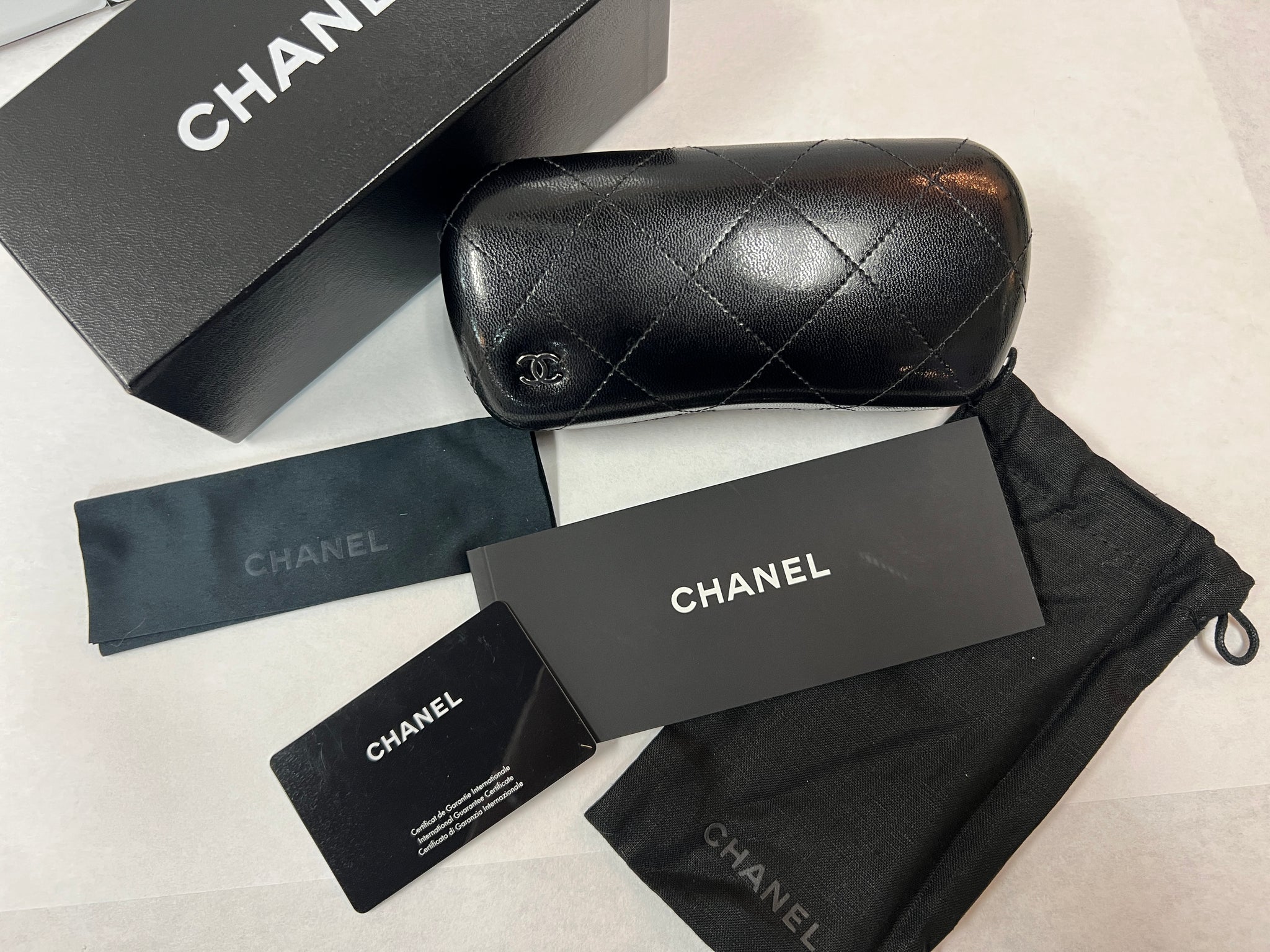 CHANEL Caviar Quilted Glasses Case With Chain Black 677613