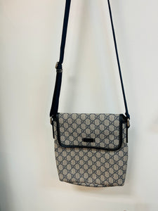 Vintage gucci messenger bag hotsell