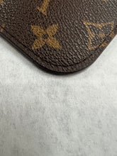 Authentic Louis Vuitton MM/GM Neverfull Pouch