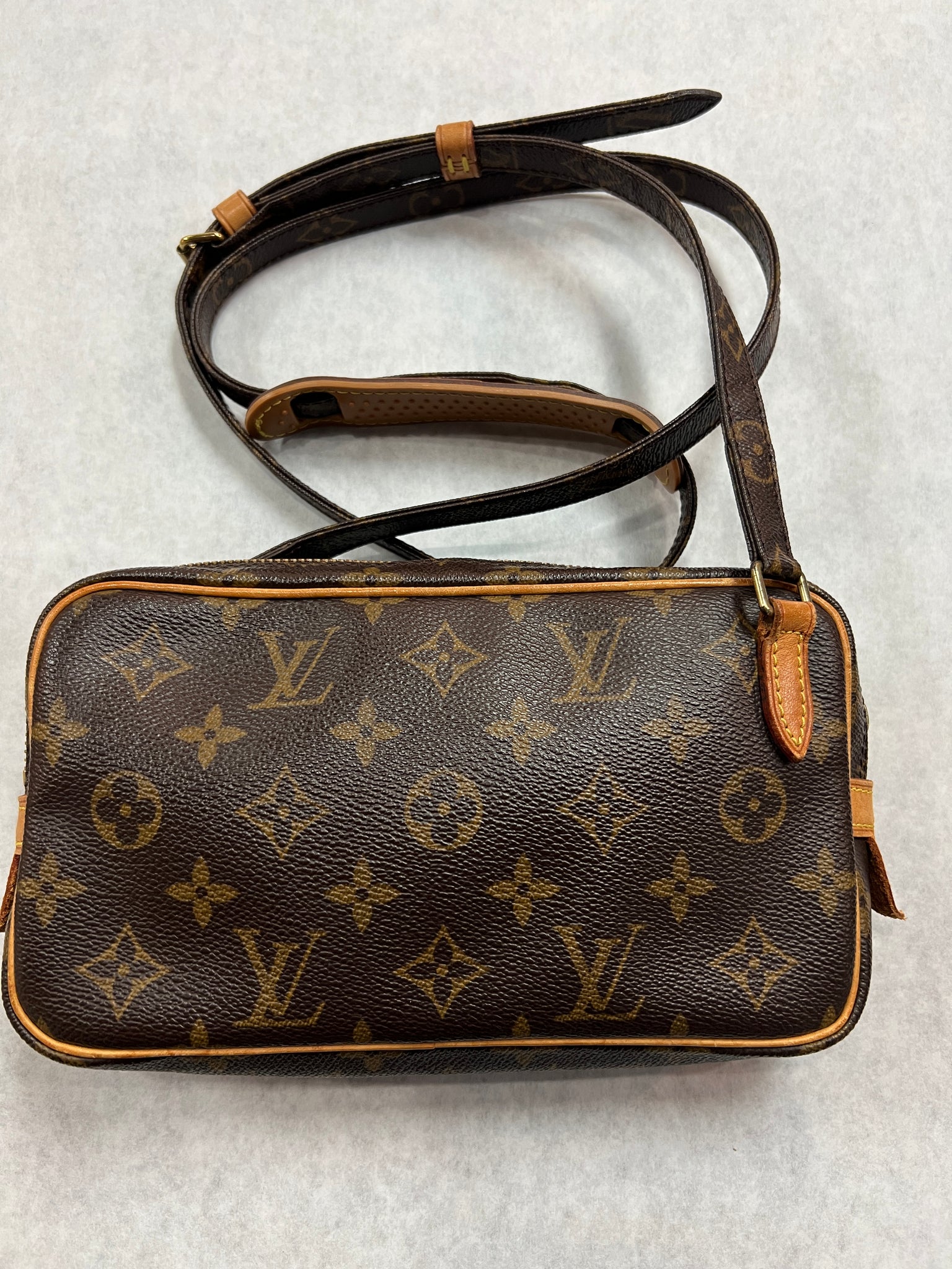 Louis Vuitton Marly Handbag 387706