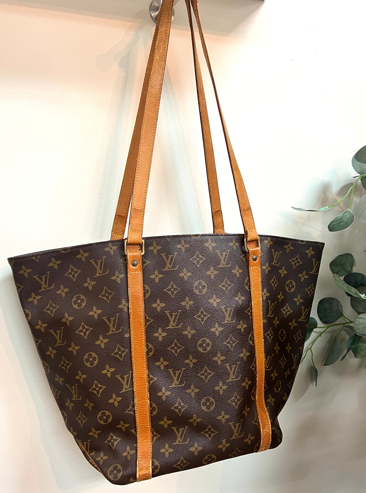 *ON SALE* LOUIS VUITTON #39130 Malletier Brown Monogram Canvas Tote Bag