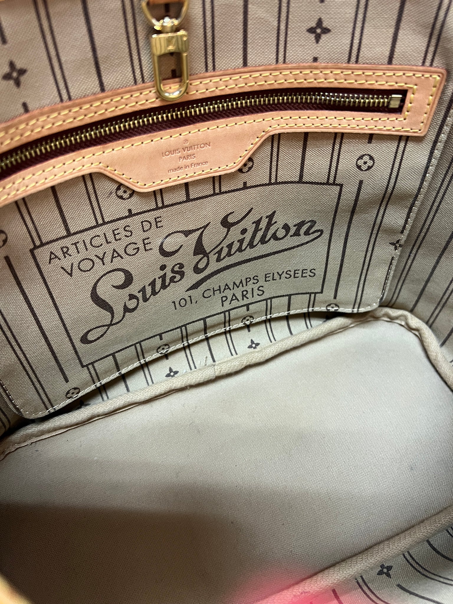 Louis Vuitton Neverfull Bag, Authenticity Guaranteed