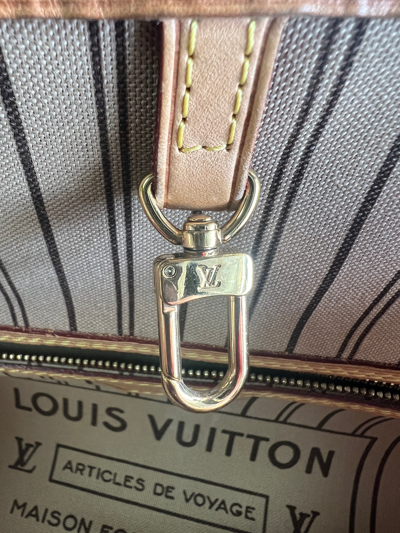 AUTHENTIC Louis Vuitton Neverfull Monogram Beige GM PREOWNED (WBA918) –  Jj's Closet, LLC