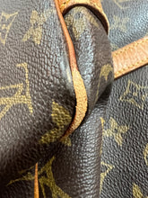 Authentic Louis Vuitton Monogram Shopping Sac