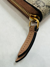 Authentic Gucci Marmont Zip Around Wallet