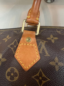 Authentic Louis Vuitton Speedy 25 monogram Handbag