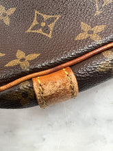 Authentic Louis Vuitton Monogram Shopping Sac