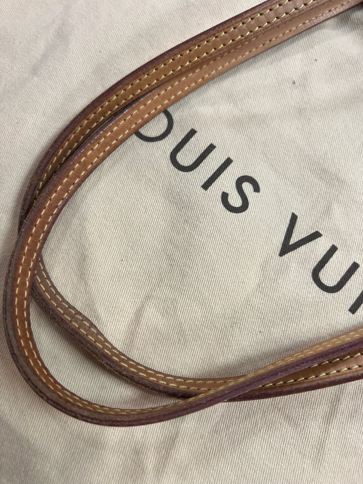 Authentic Louis Vuitton Monogram Speedy 35 – Relics to Rhinestones