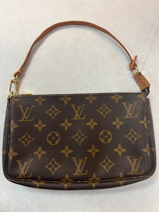 Authentic Louis Vuitton Pochette Accessory