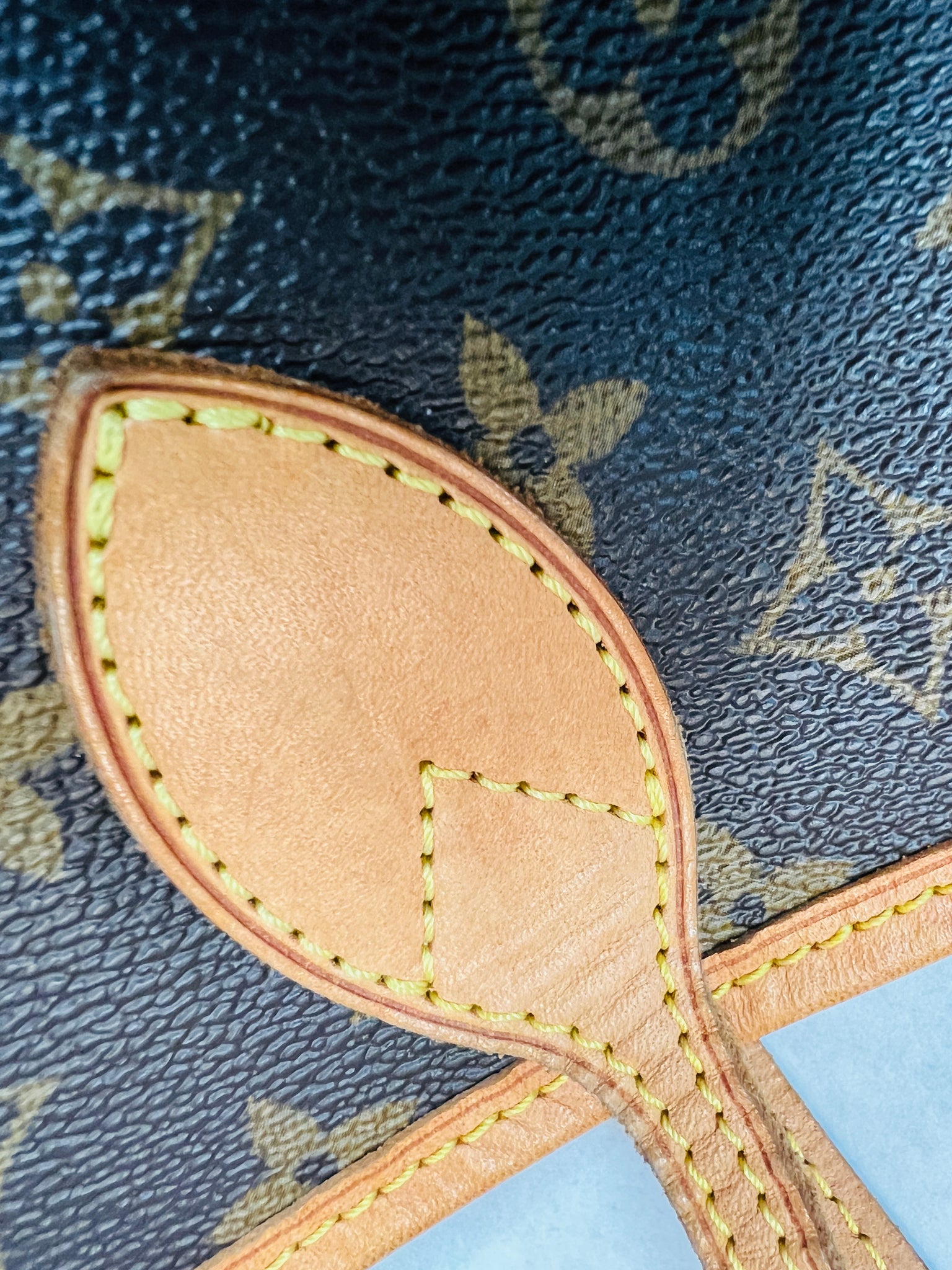 how to spot fake neverfull